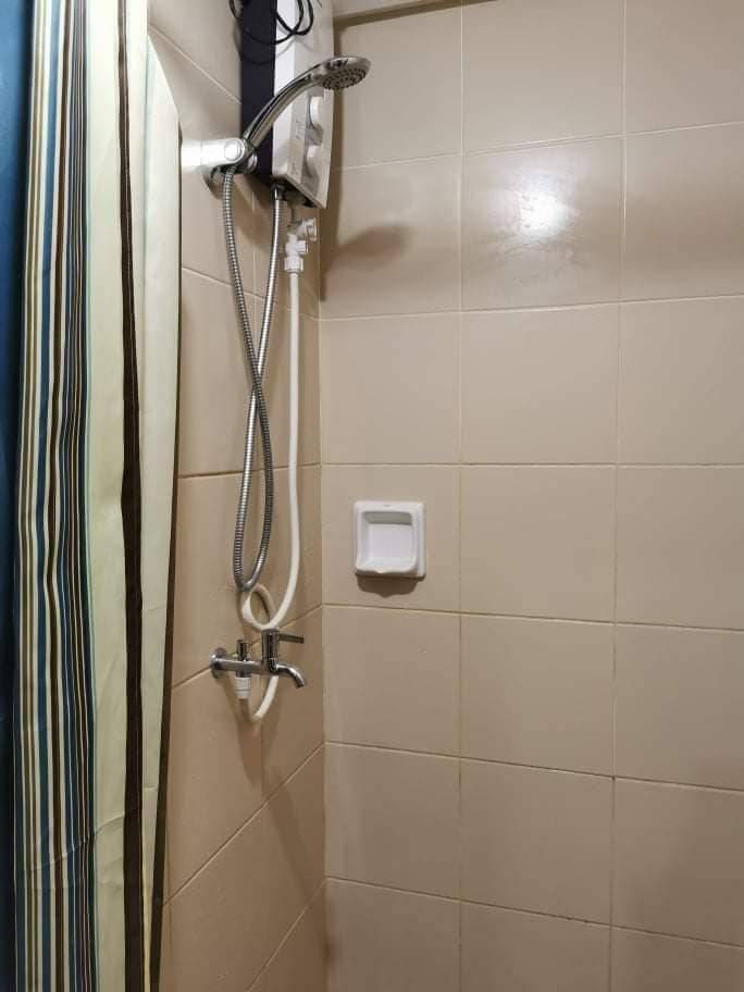 Unit For Rent at I-Suites Goldmine Tower