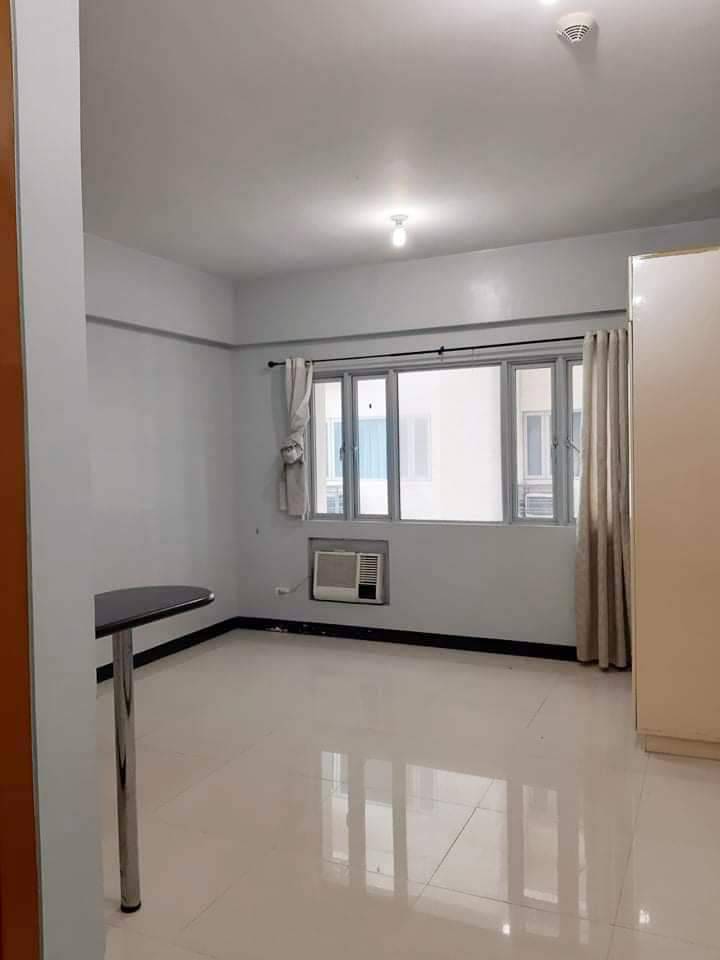 Studio Unit For Lease