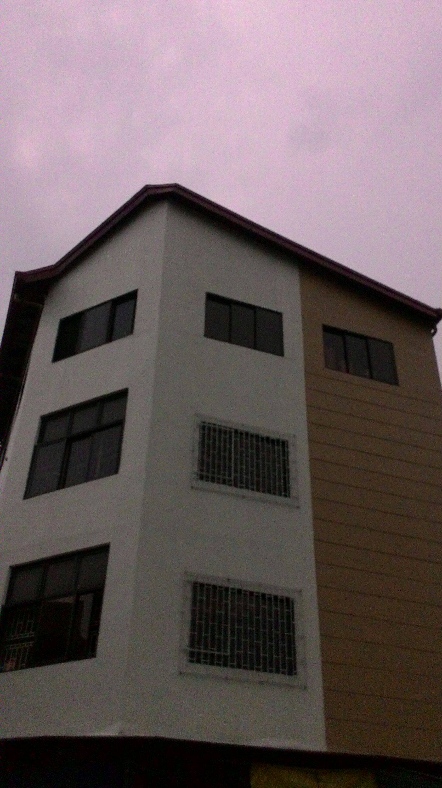 Makati Room for Rent w/ AC(Ladies only)