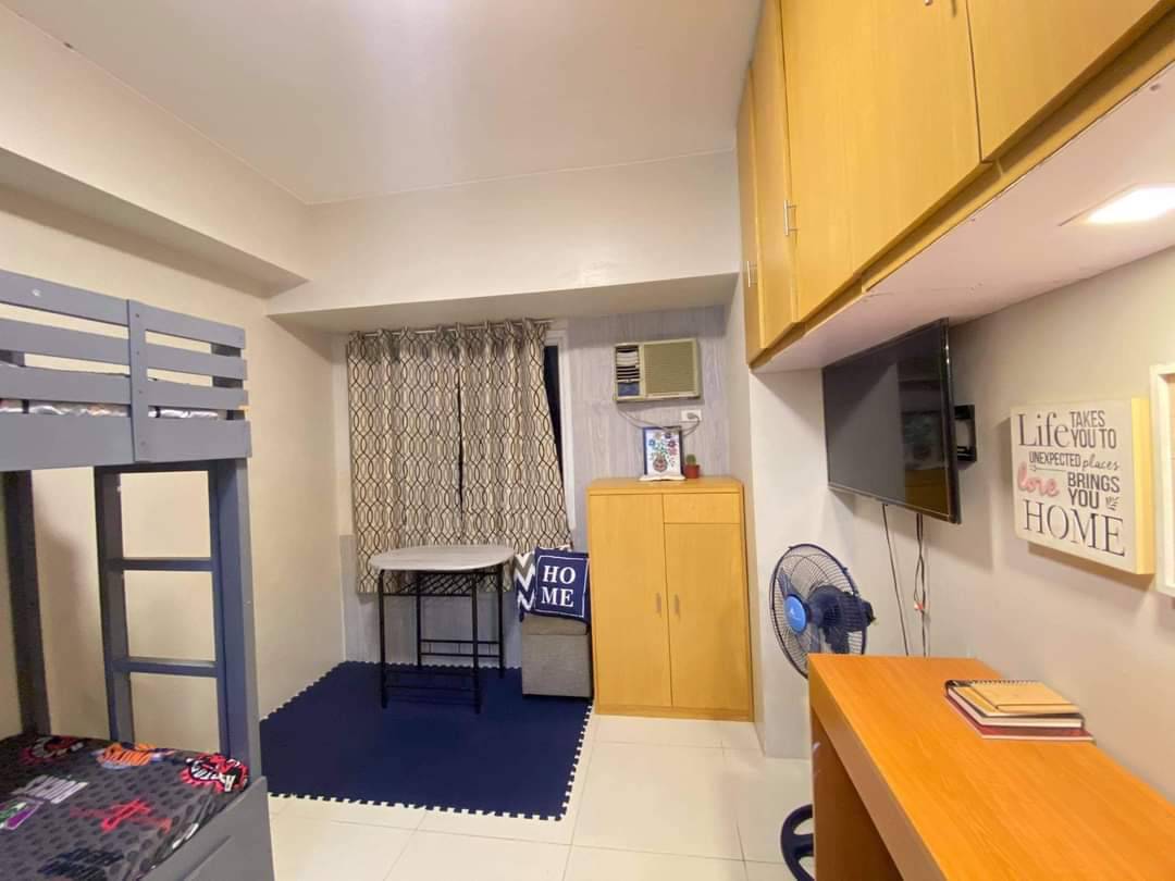 Studio Condo For Rent at Sun Residences