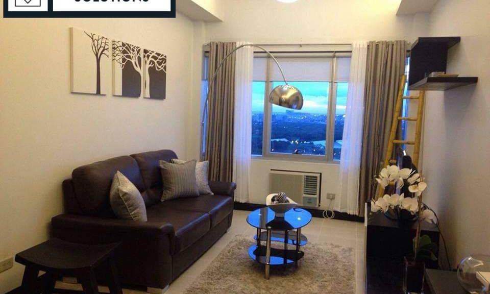 Condo Unit in BGC For Rent