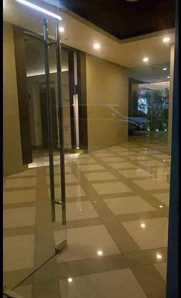 Bedspace For Rent At Victoria de Makati