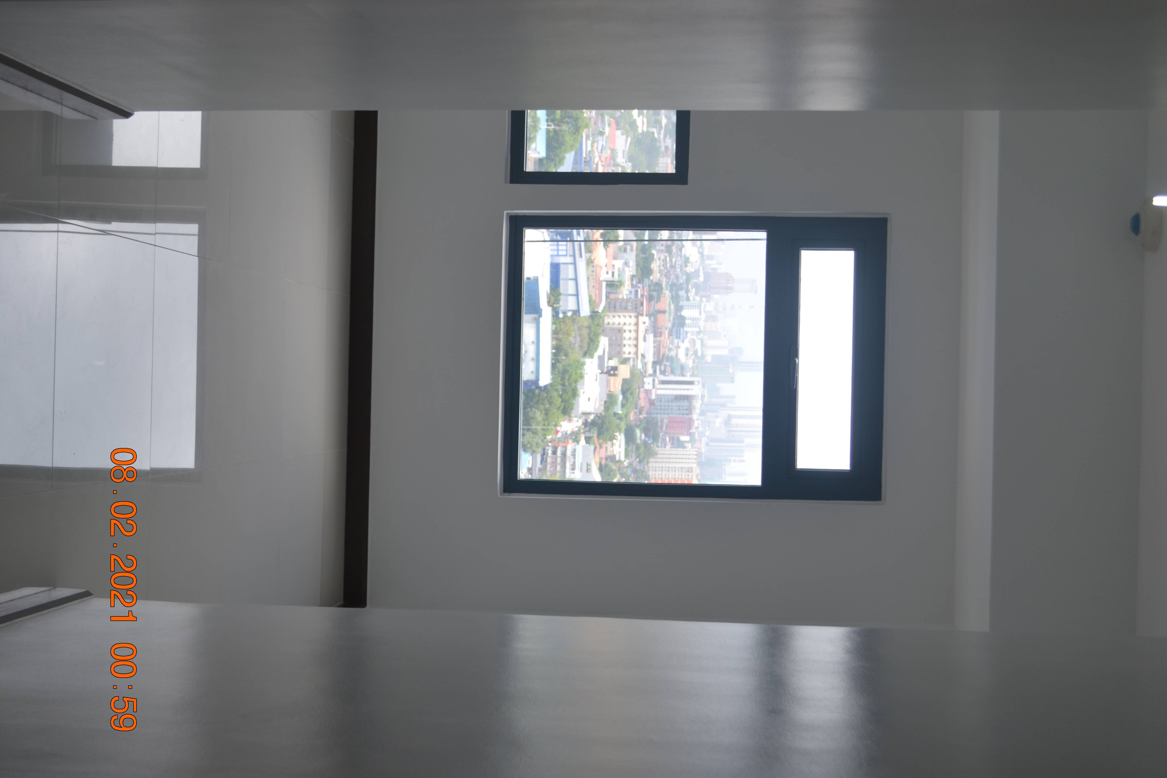 Chimes Greenhills studio unit