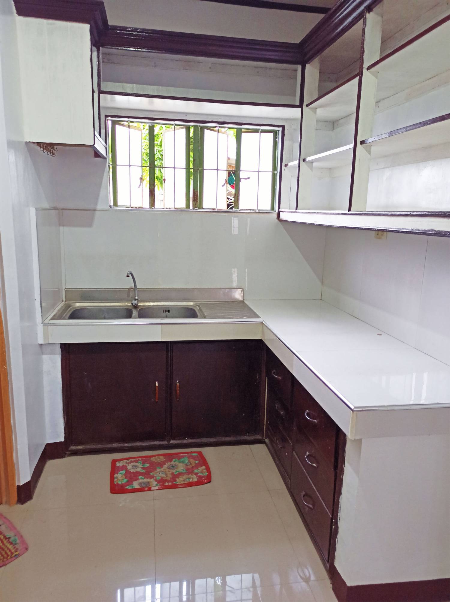 Boarding House for Rent