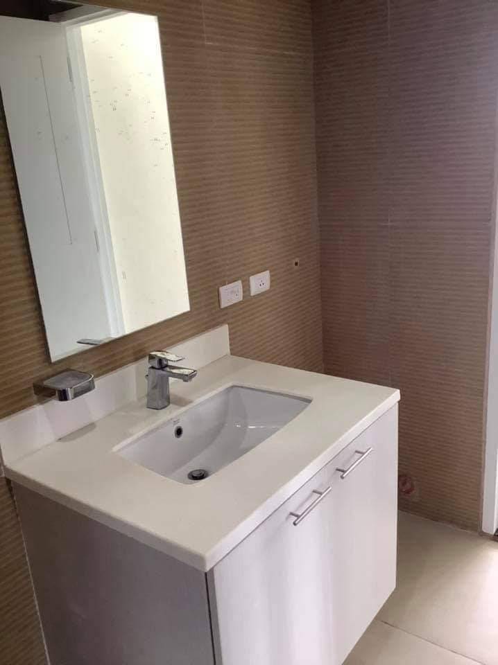 Condo Unit For Rent At Twin Oaks Place 