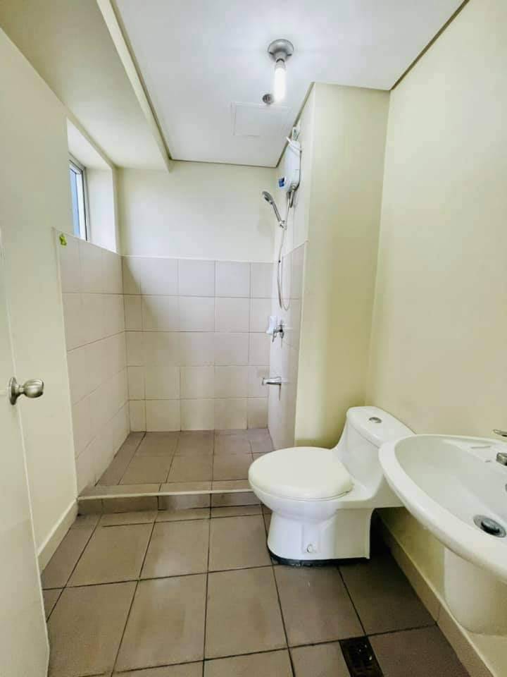 2BR Condo For Rent at Avida Centera