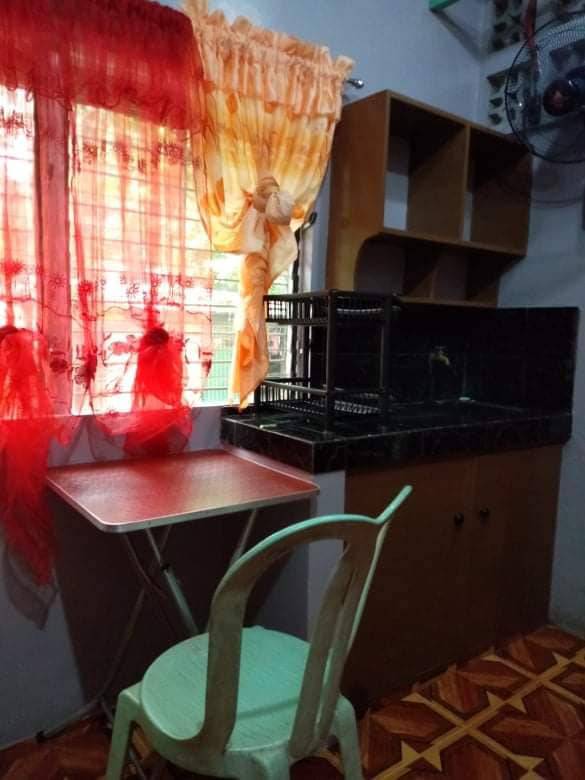 Room for Rent at Commonwealth