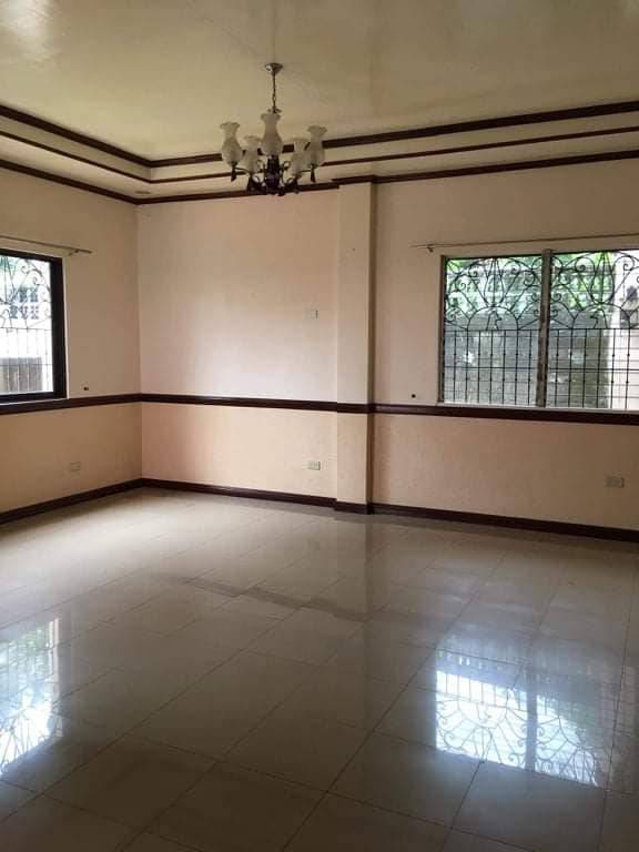 House For Rent at Villa Angela