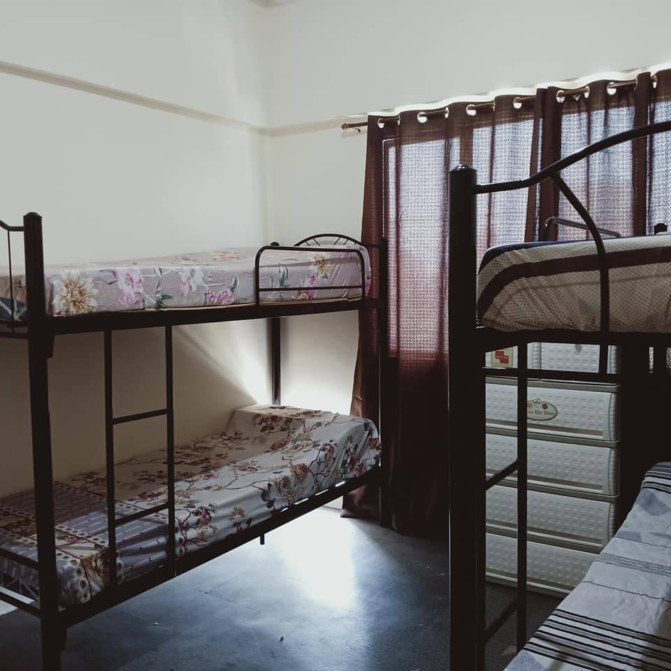 Zairell Bedspace In New York Mansion