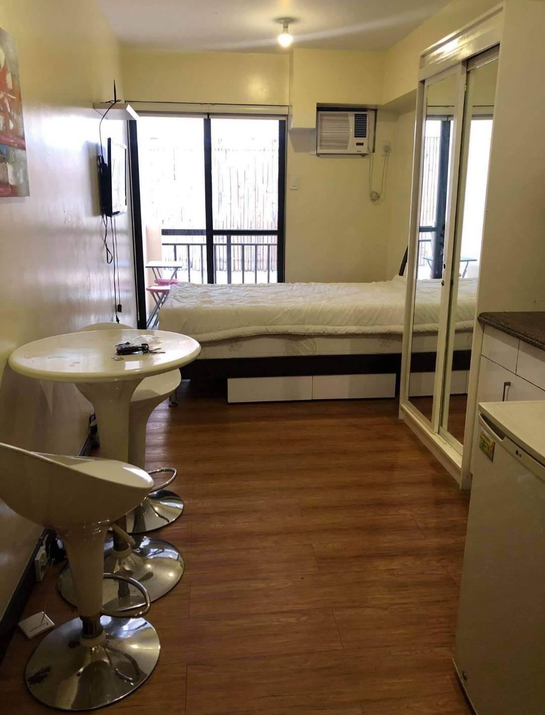 Studio Unit For Rent at Ohana Las Pinas