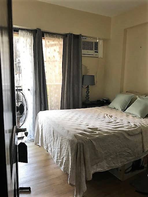 Condo Unit For Rent - 1st Floor Daphne Tower at Magnolia Place