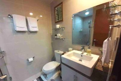 1BR Unit in One Uptown Residences