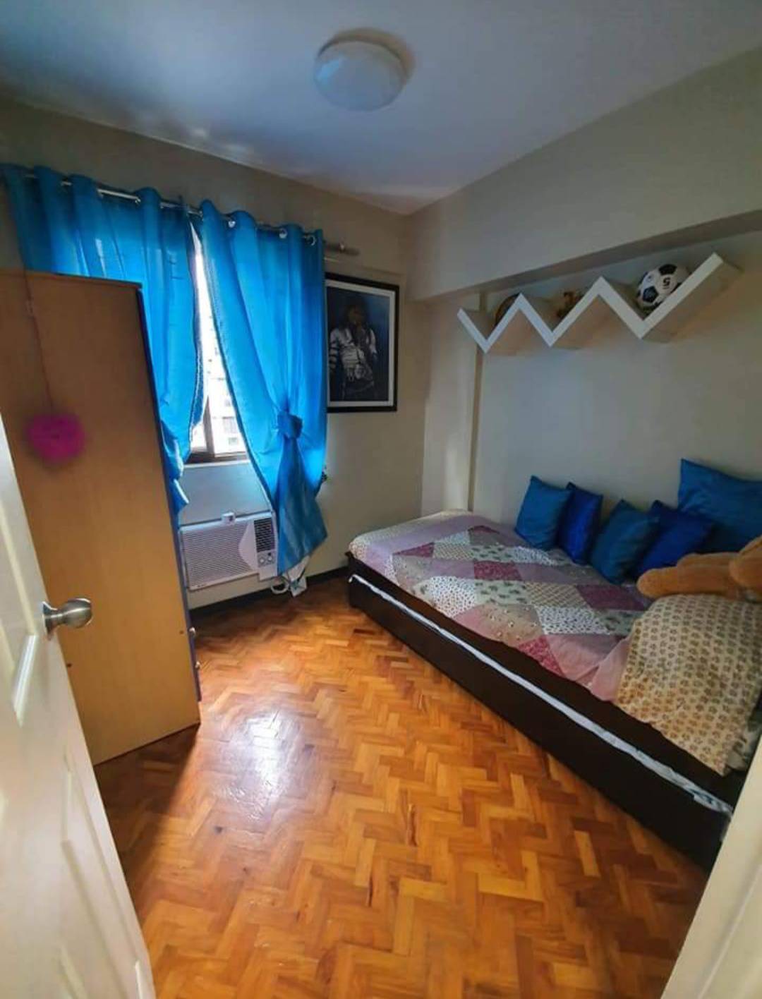 Mayfield 2BR Condo For Lease