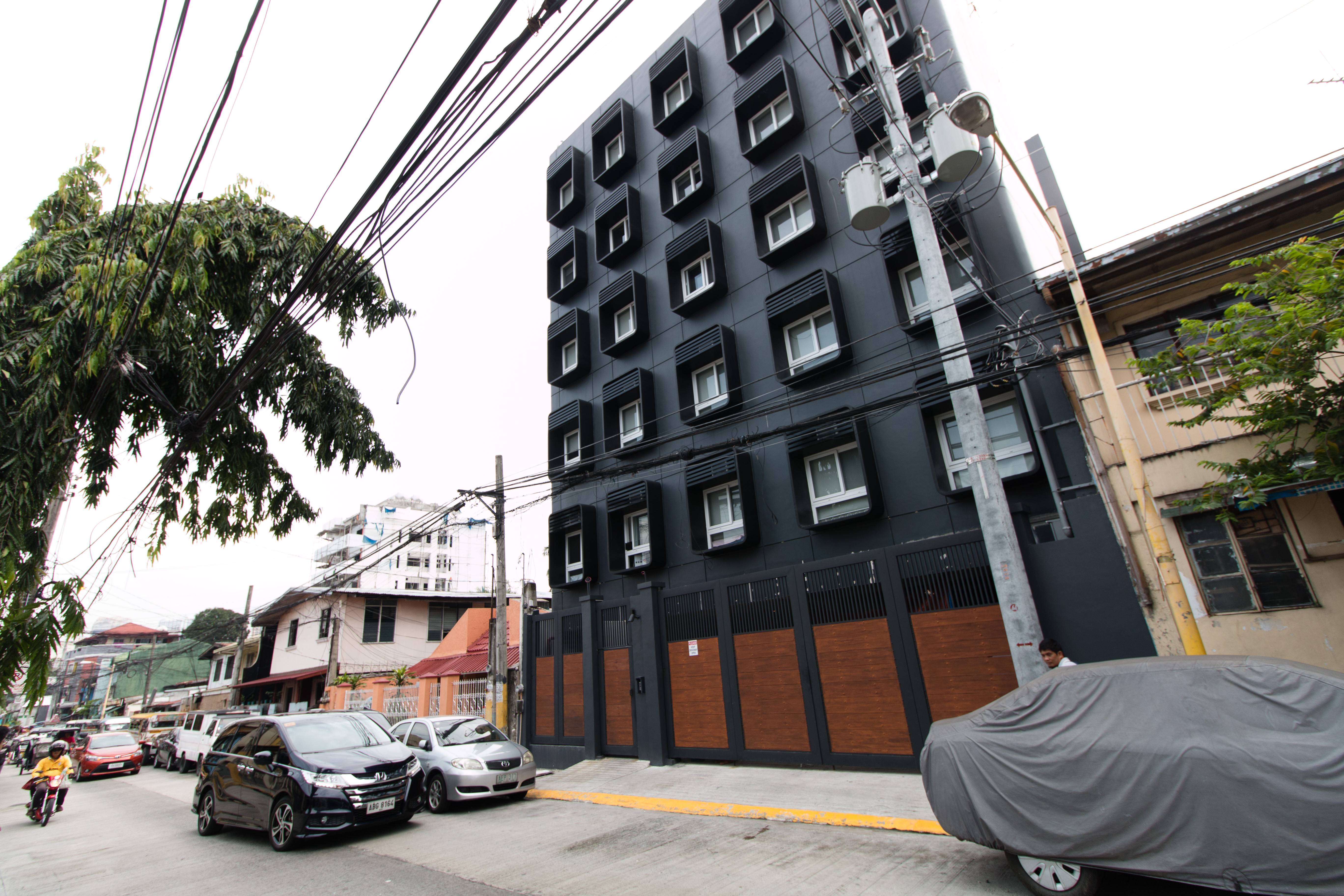 BPO: Studio Units for 2 near BGC