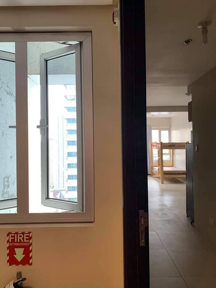 2BR Condo For Rent Penthouse Unit