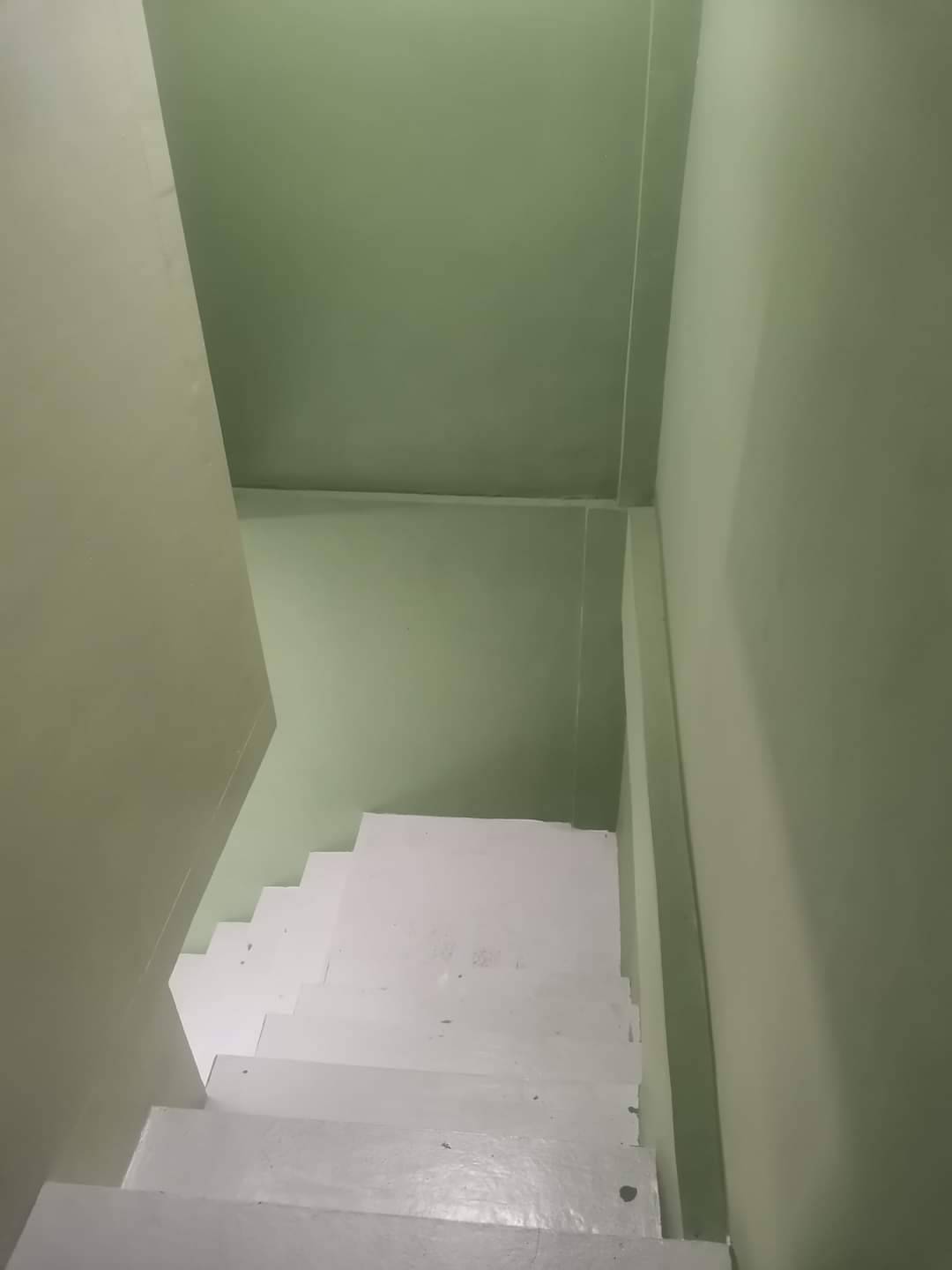 Room For Rent at E. Rembo Makati City