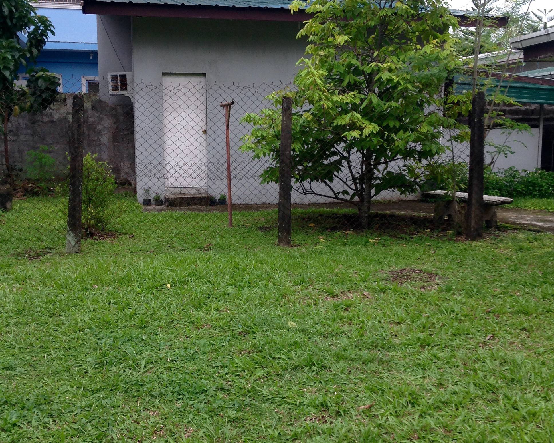 For rent studio unit at sta.clara subd.