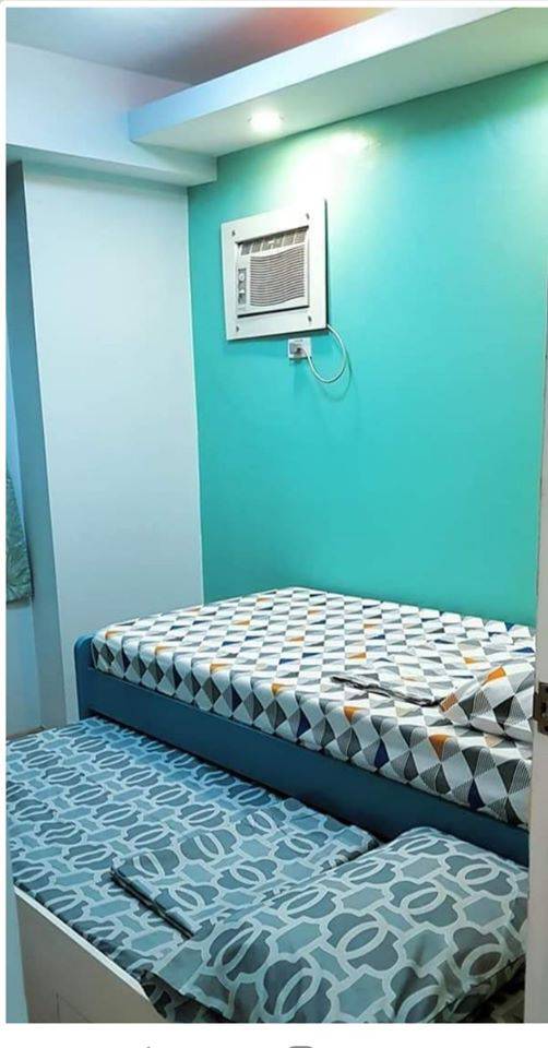 Condo Unit At Escalade East Tower