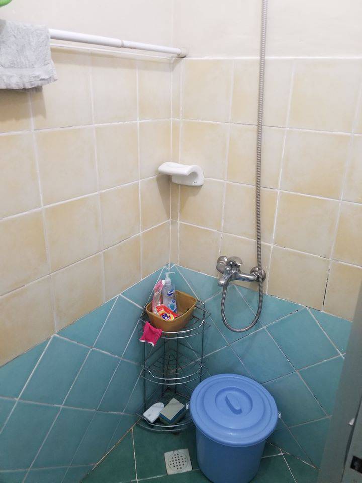 Room for Rent In Bloomfields QC