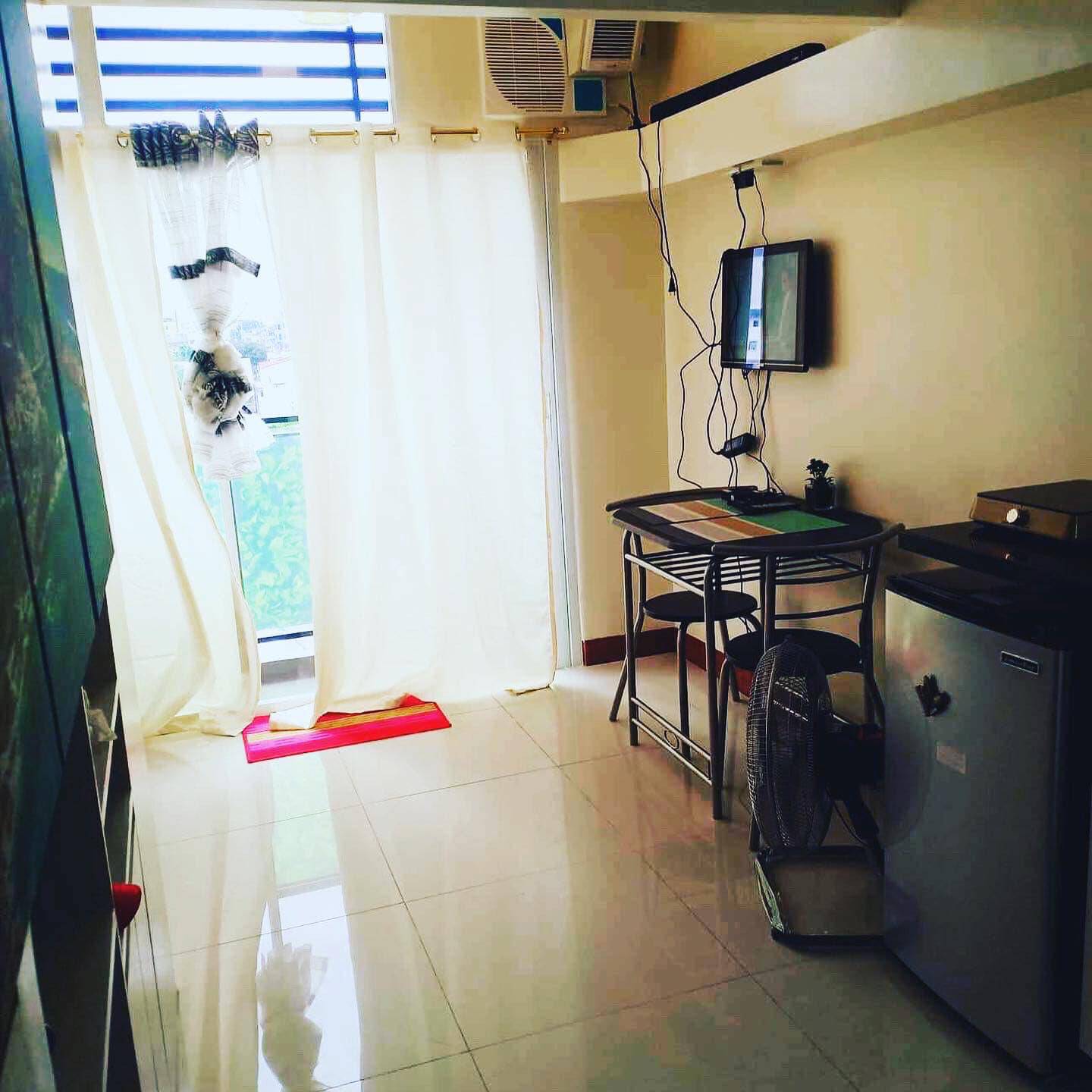 Urban Loft Type / Japinoy Style