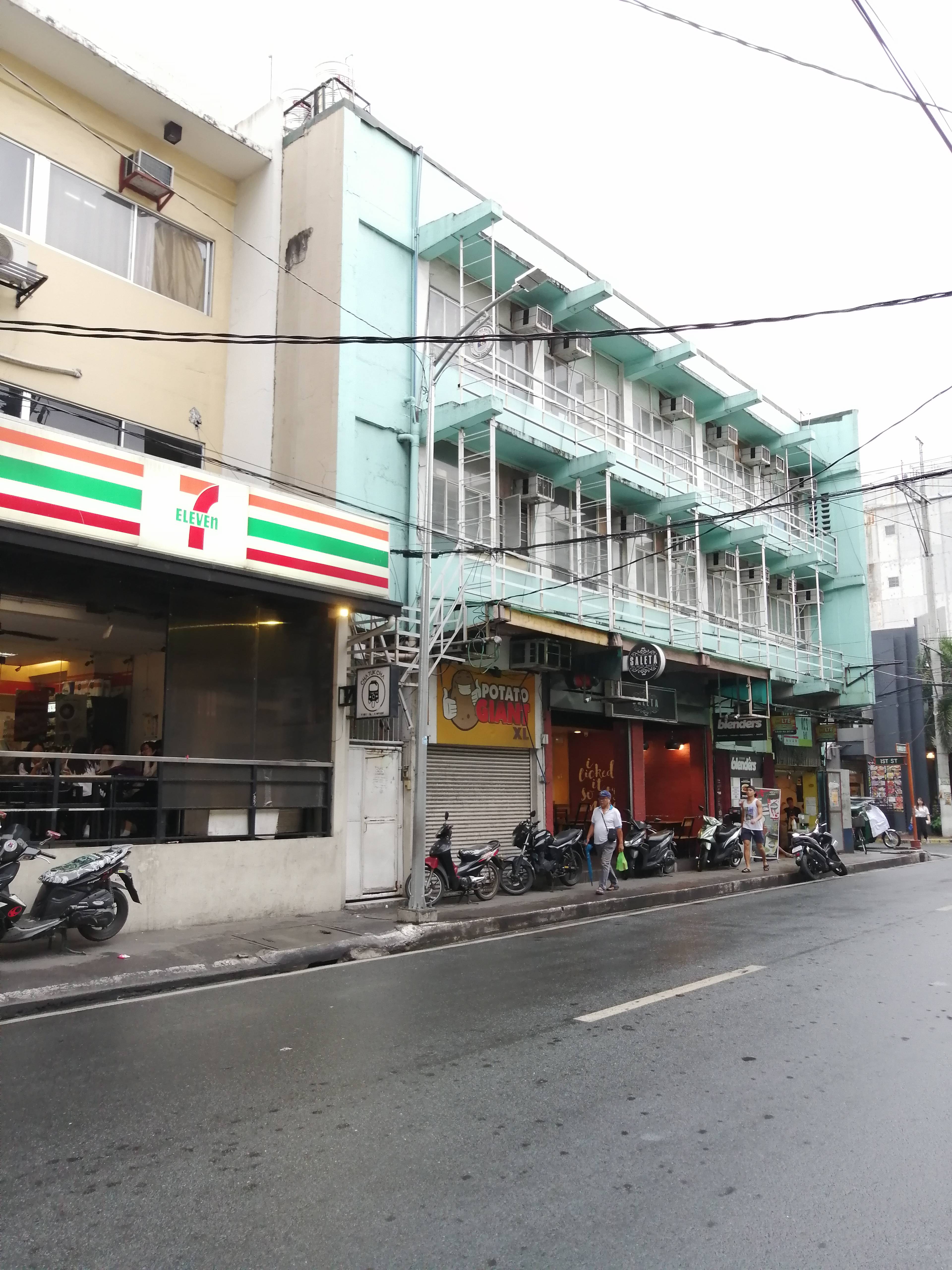 Ladies Dormitory, Mimago