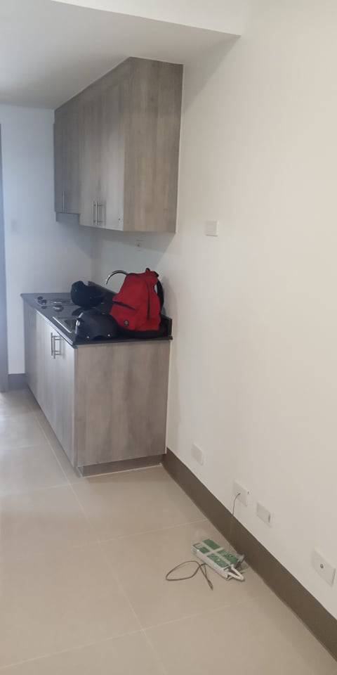 1BR CONDO Unit with BALCONY