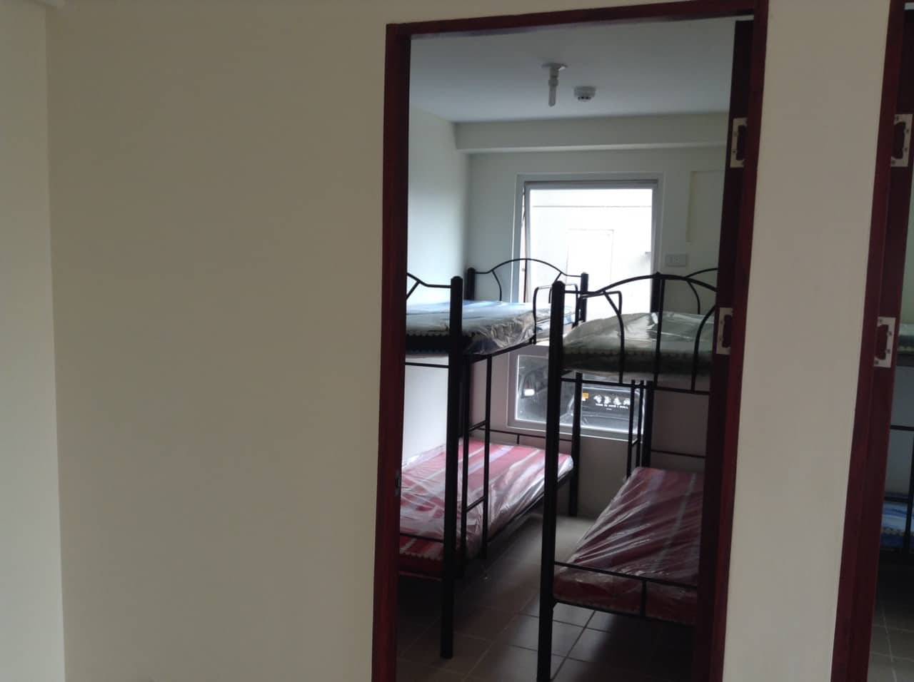 Avi's Bedspace in Manila