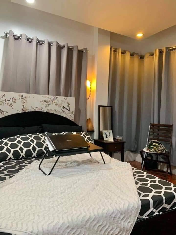 Fully Furnished Townhouse At El Rio 