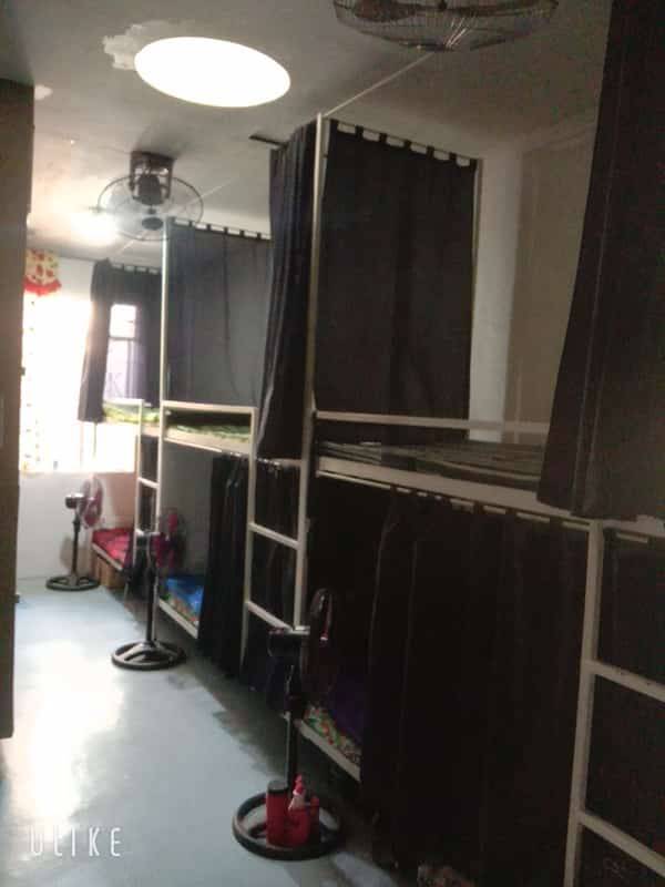 Decent Lady Bedspace