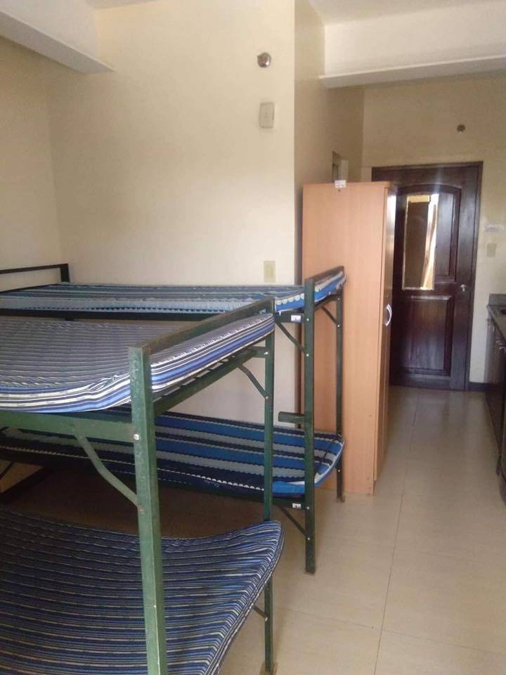 Paredes Bedspace For Rent