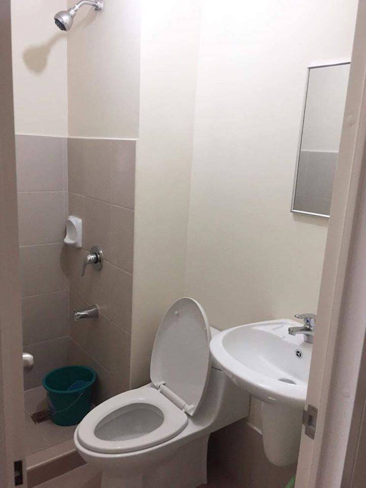 Male condo Sharing for 6 Pax