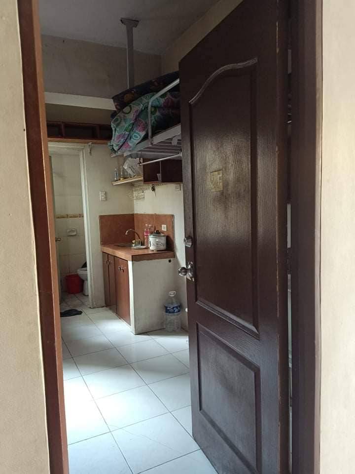 Studio Unit For Rent at Palace Studio