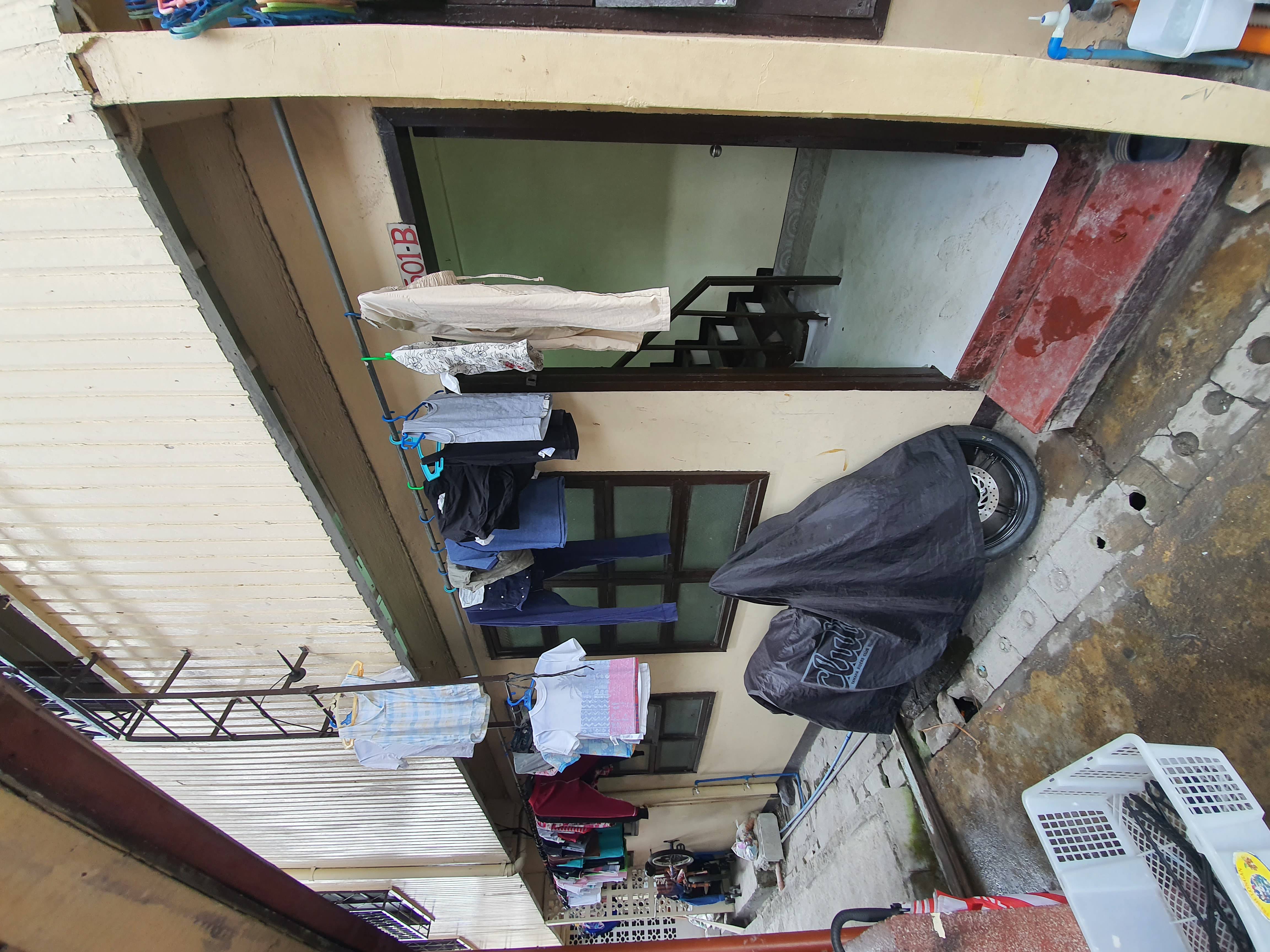 Spacious 2 Bedroom in quiet compound