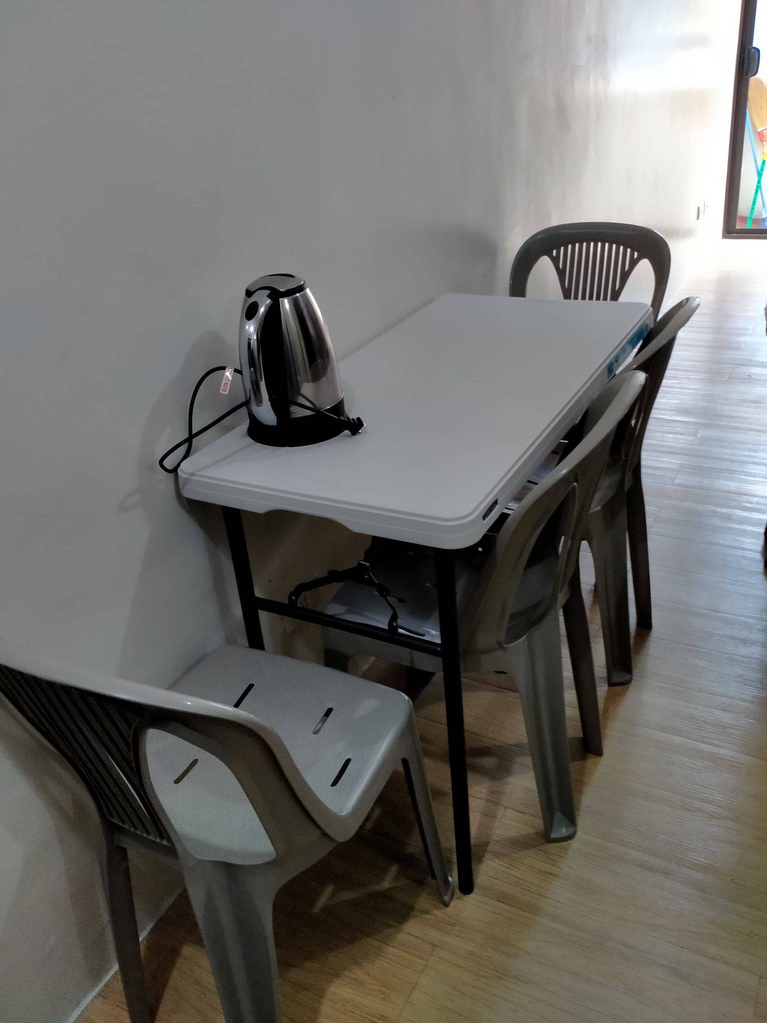 Studio Unit For Rent At Maui Oasis