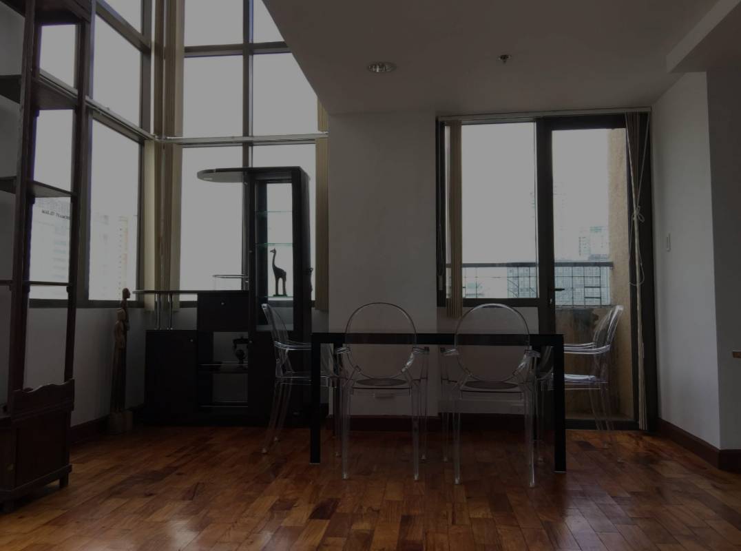 Corner Loft For Rent at Mosaic Greenbelt