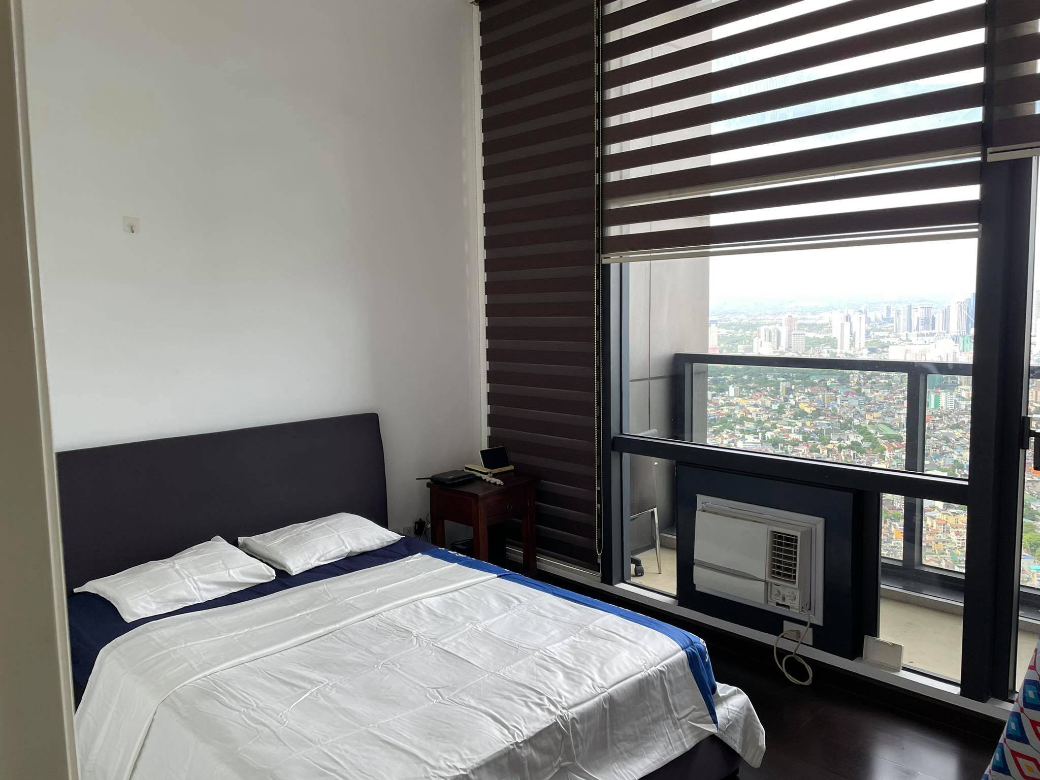 2BR Unit For Rent At Gramercy Makati