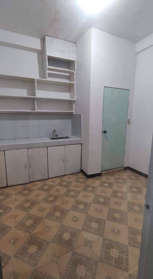 Room For Rent at Pembo Makati