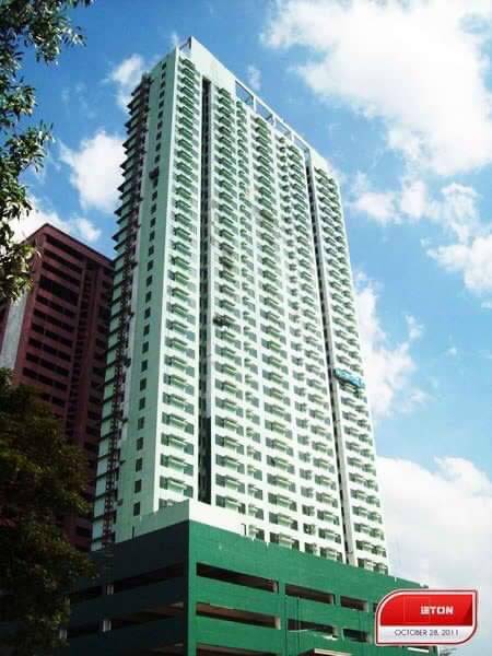 Unit For Rent At Belton Place Makati