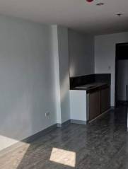 For rent Newly Constructed 4 Storey Bldg