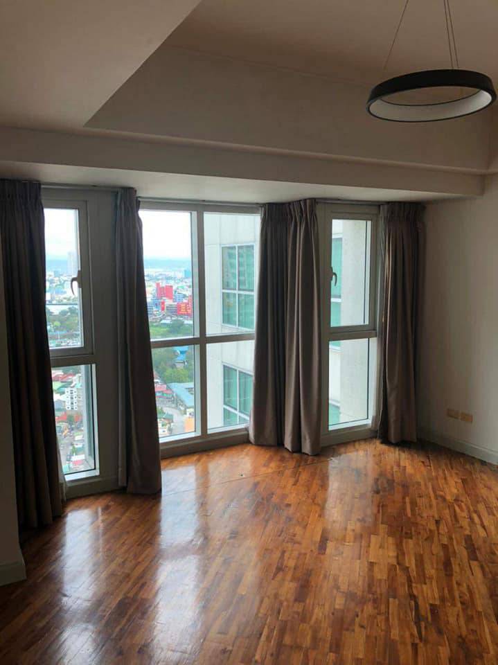 Manansala Tower Condo Unit For Rent