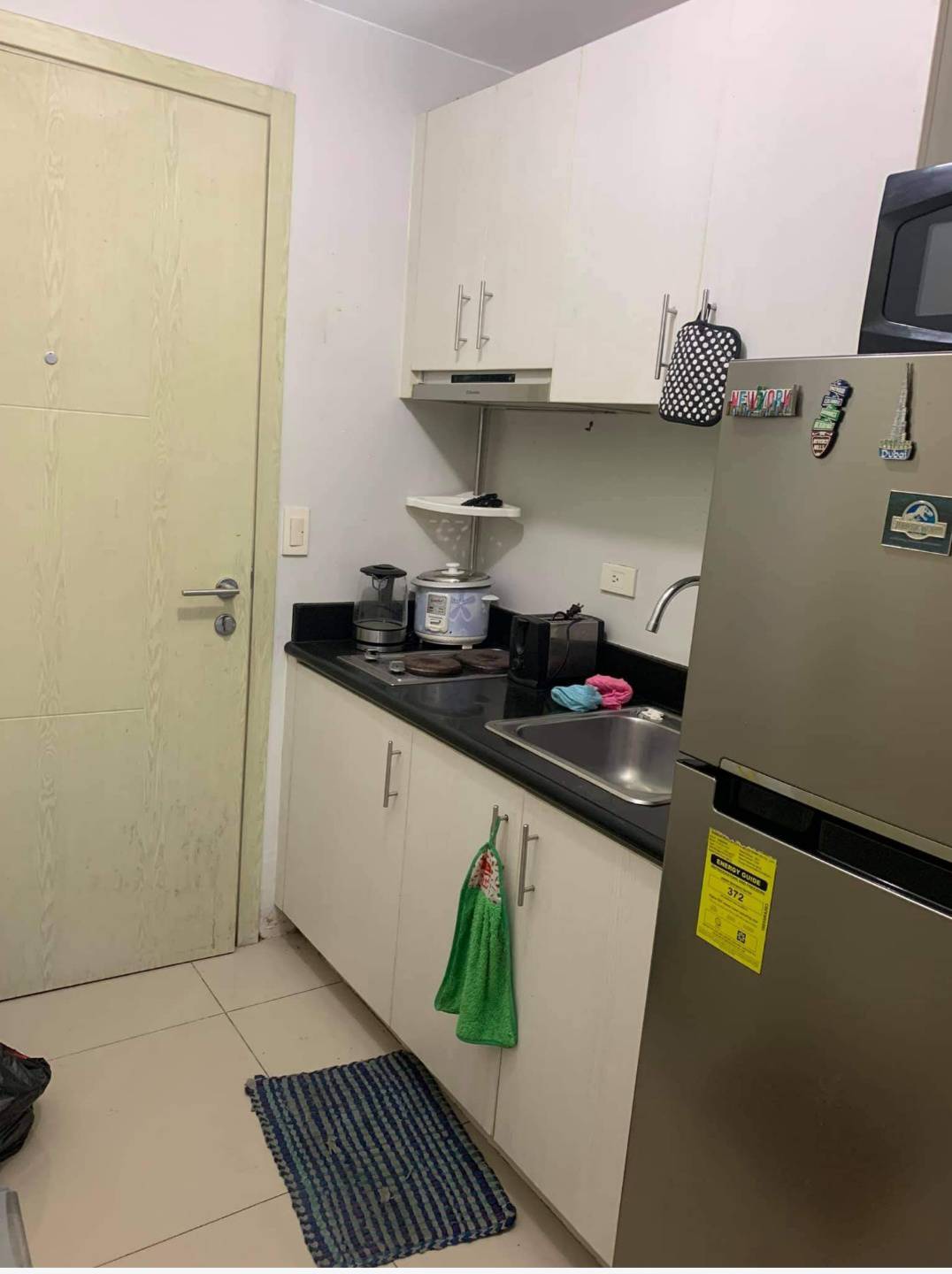 1 Bedroom with Balcony Condo For Rent