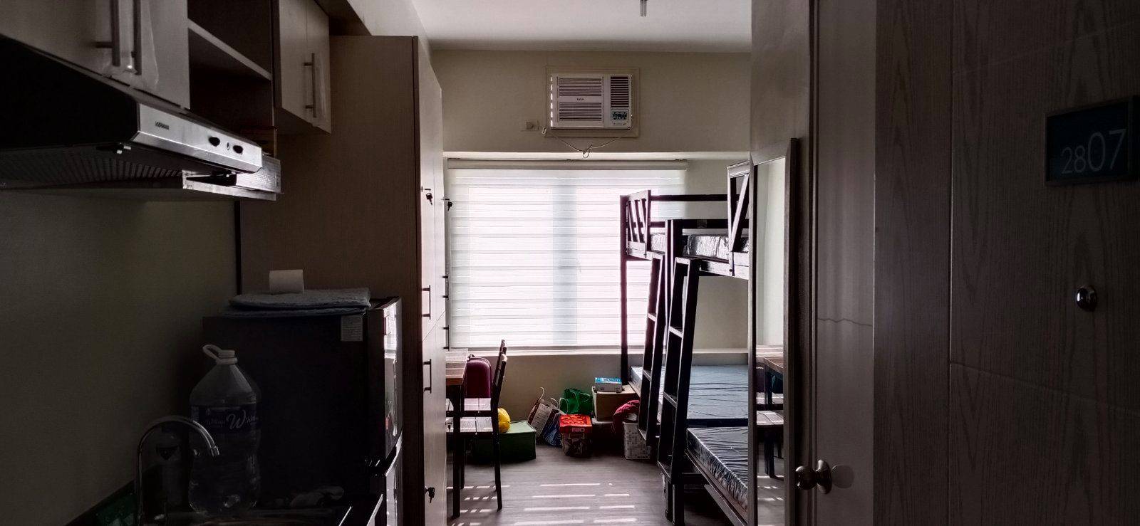 Studio Unit At 878 Espana For Rent