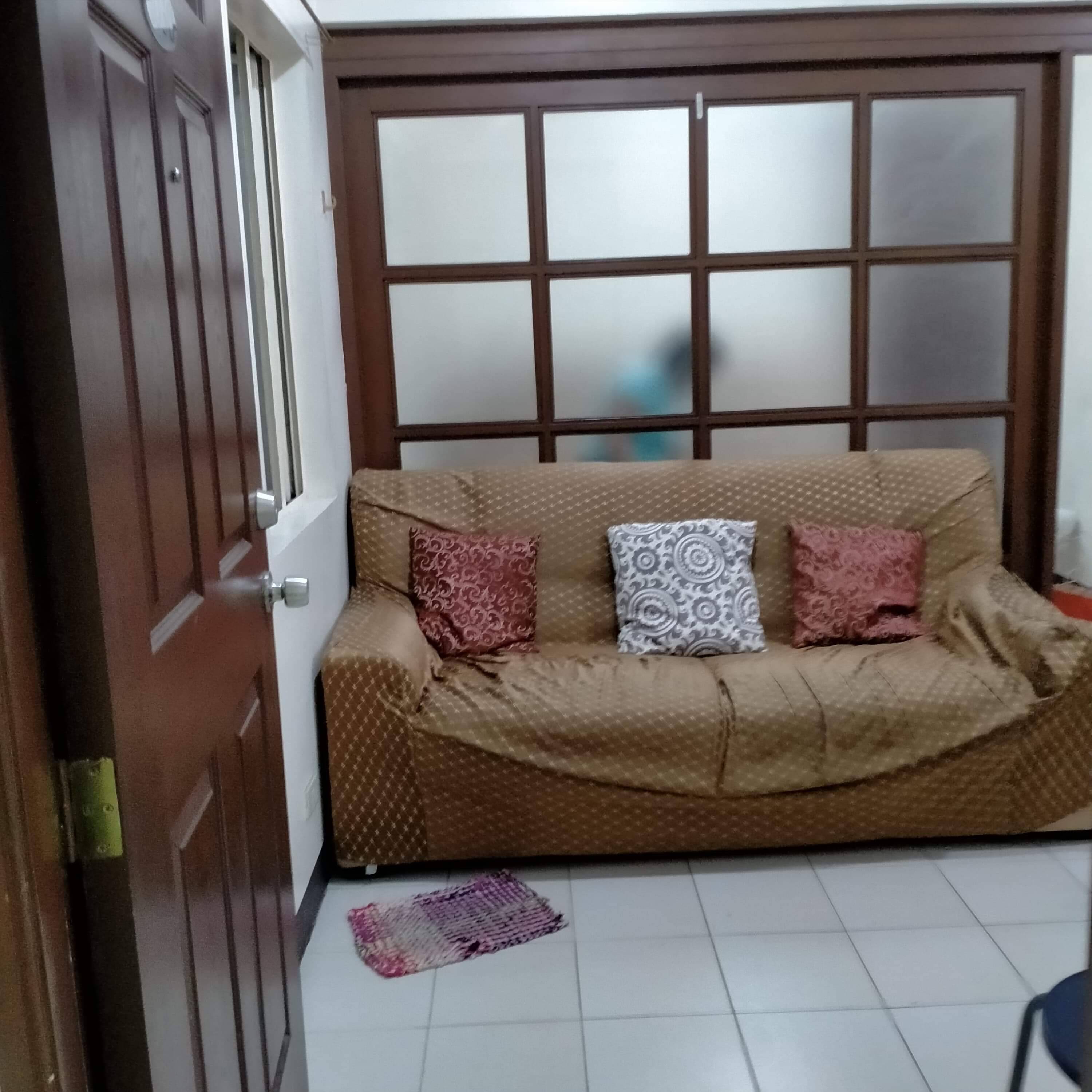 1 Bedroom Condo Unit For Rent