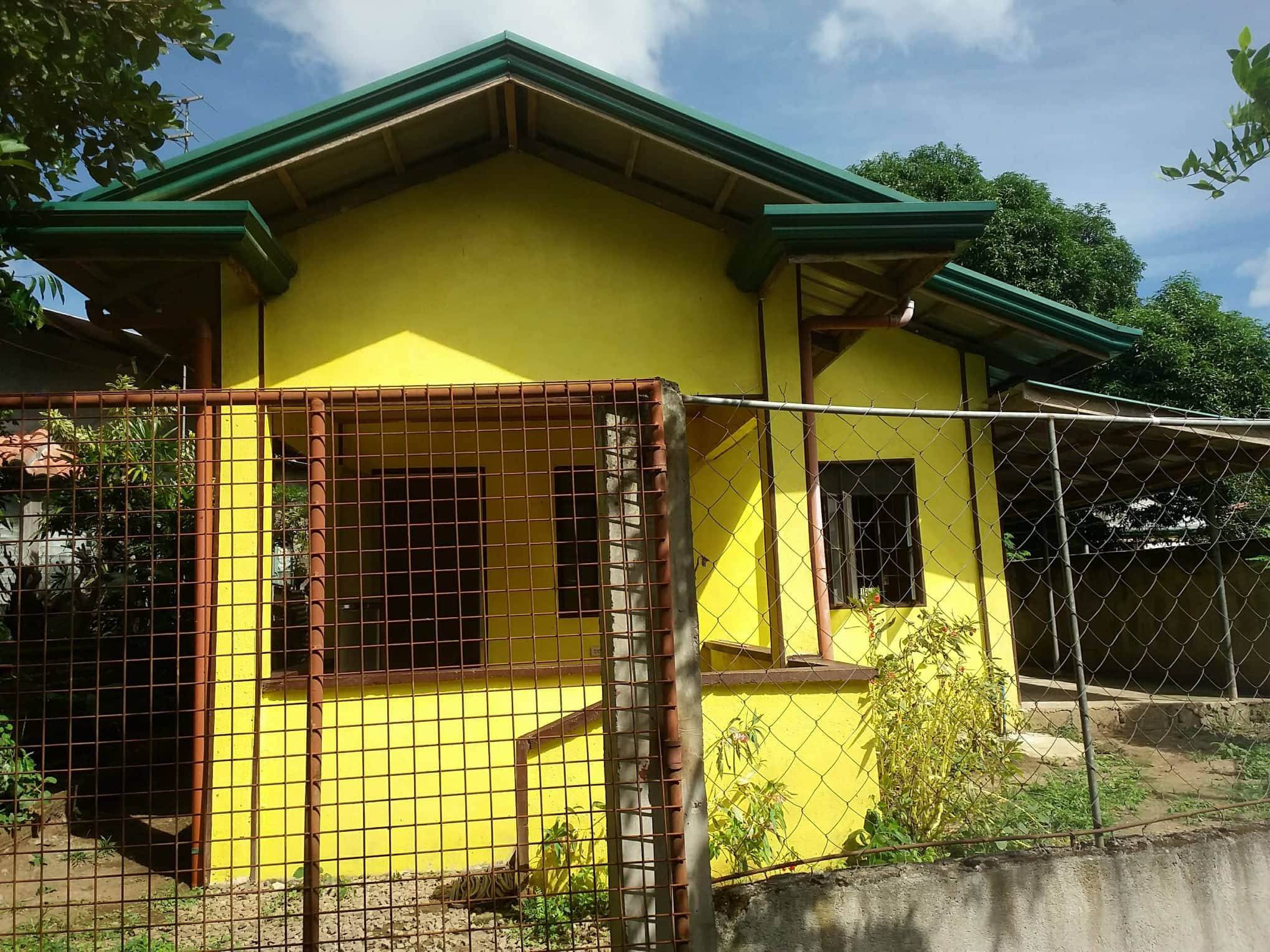 1-rm house in Lipa near Tambo exit