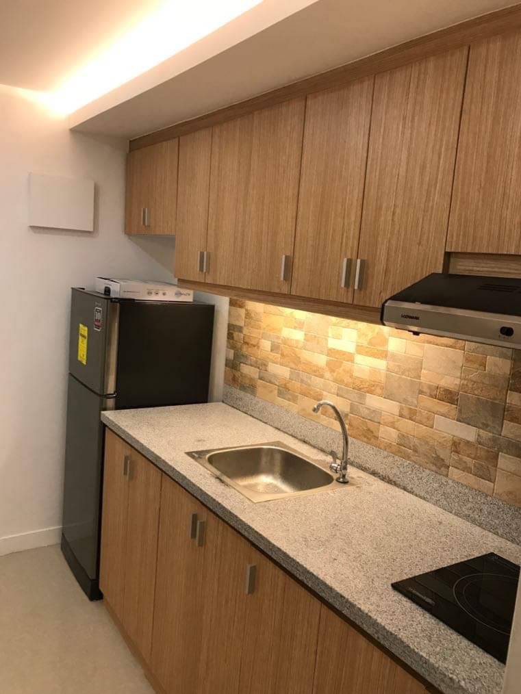 3BR Condo Unit Victoria de Makati