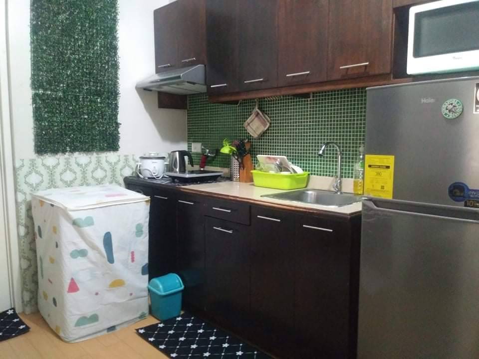 1br condo unit with balcony