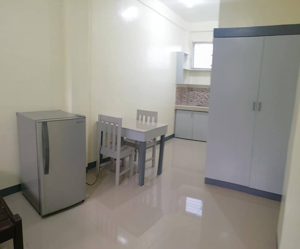 Studio Type Semi Furnished