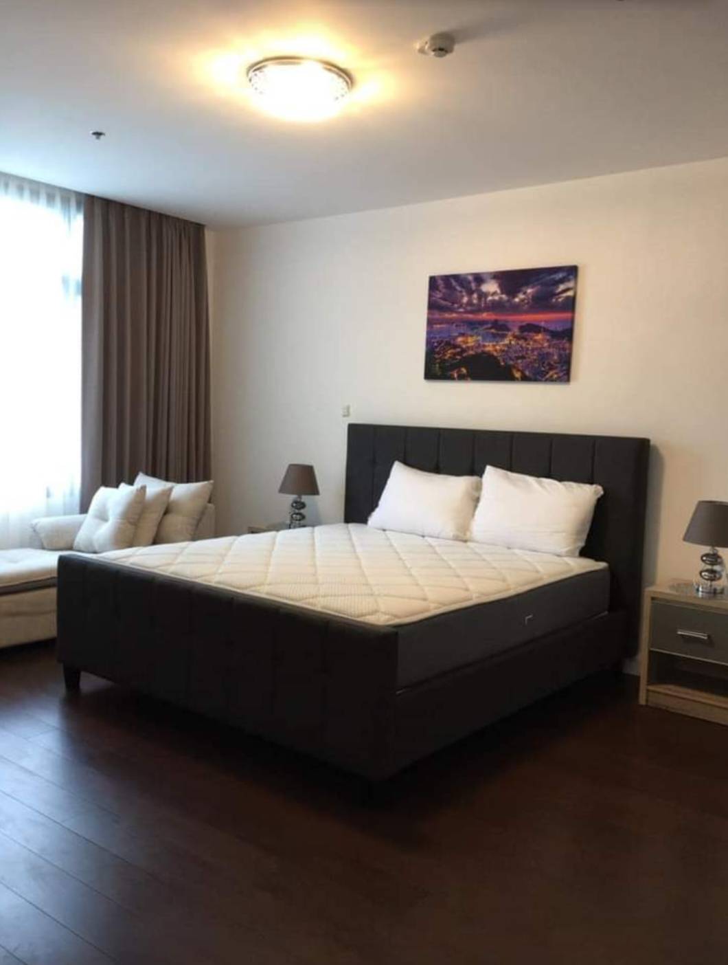 2BR For Lease at The Suites BGC