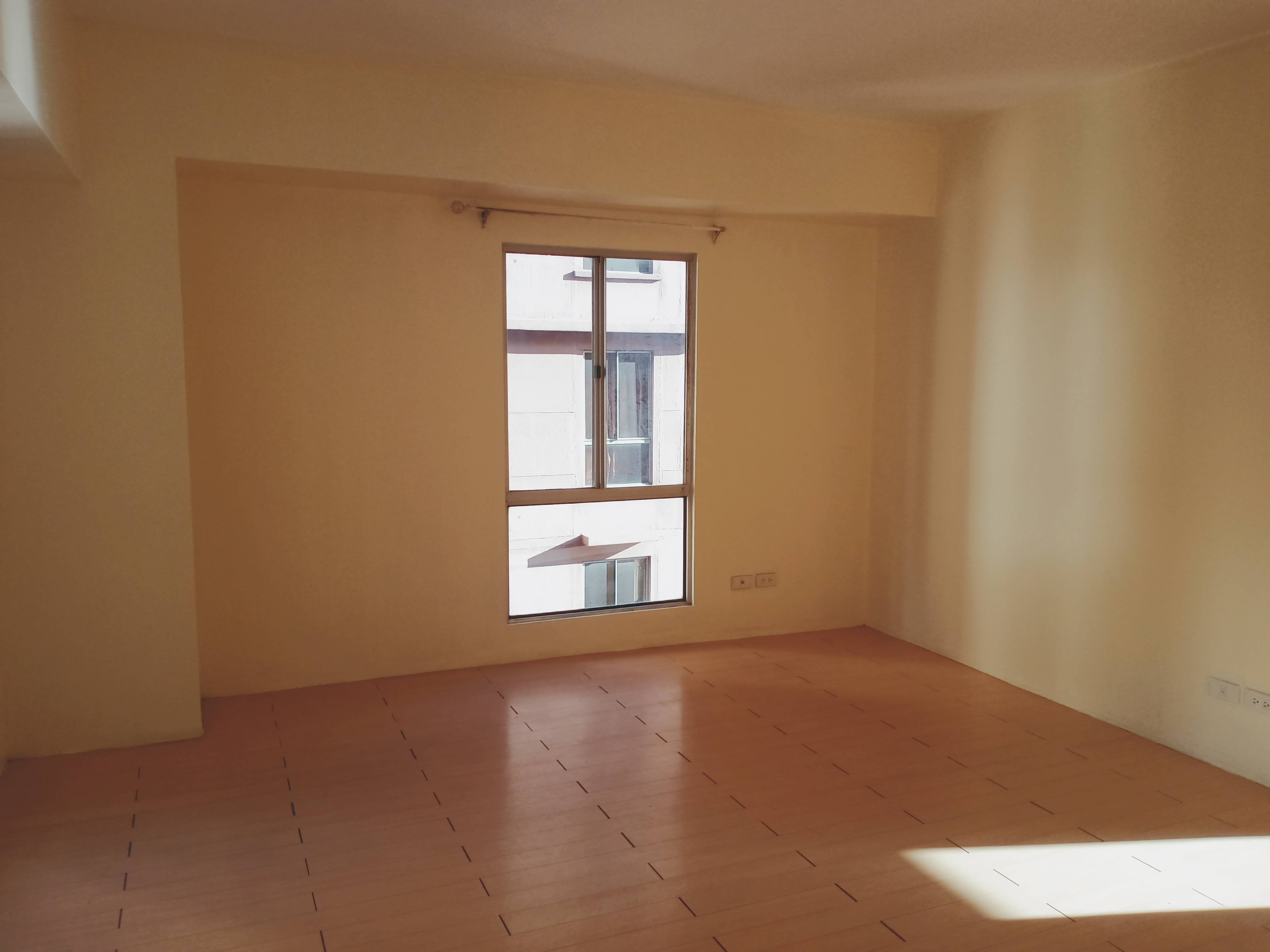 Condo for Rent Paranaque 2BR Bare