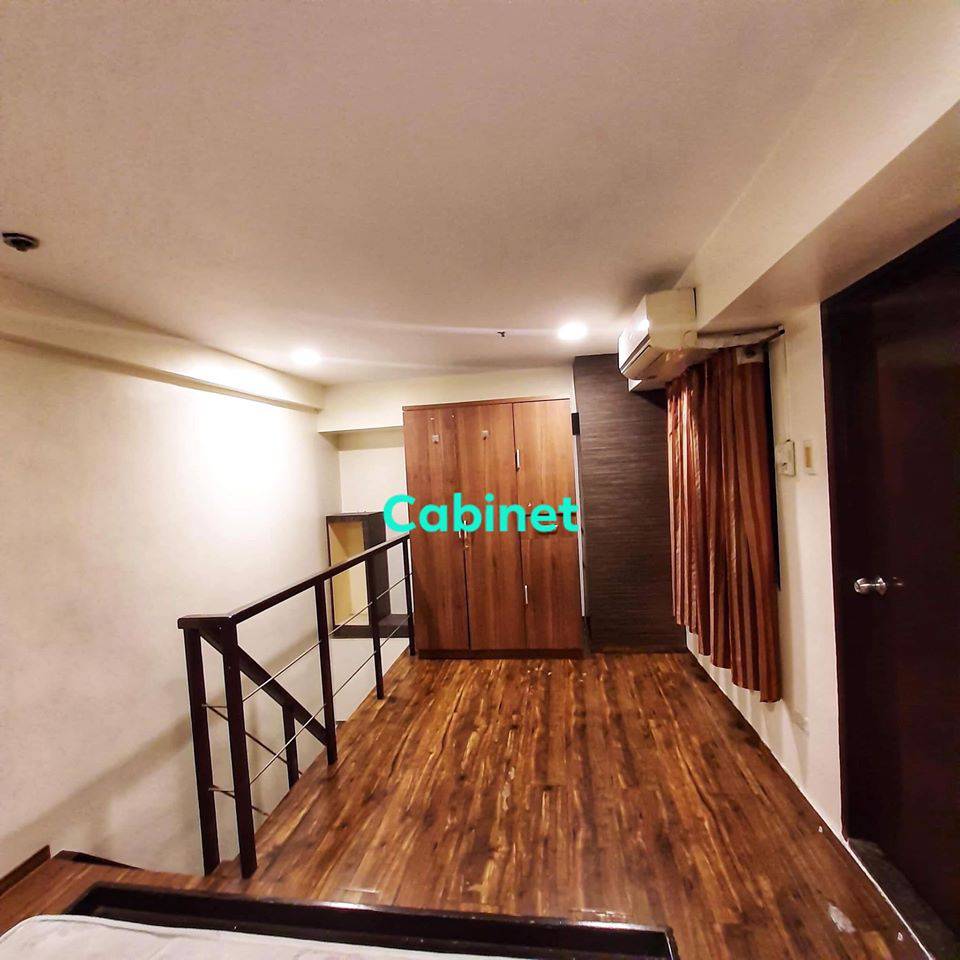 Room For Rent at Timog Avenue